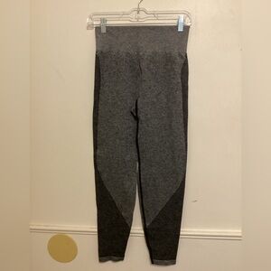 Victoria’s Secret Pink Seamless Leggings